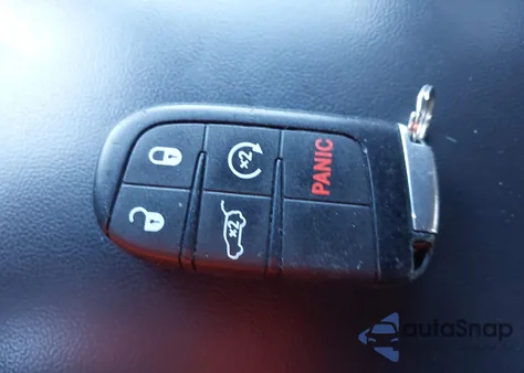 2018 Jeep Grand Cherokee Limited 4X4 из США, поврежденный, VIN 1C4RJFBG4JC325784